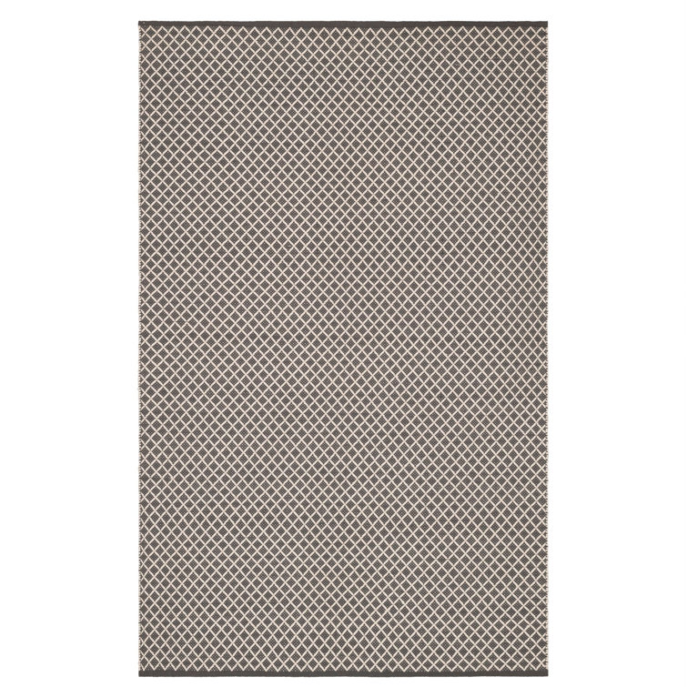 Gold Geometric Flat Woven Synthetic Rug 5' x 8'