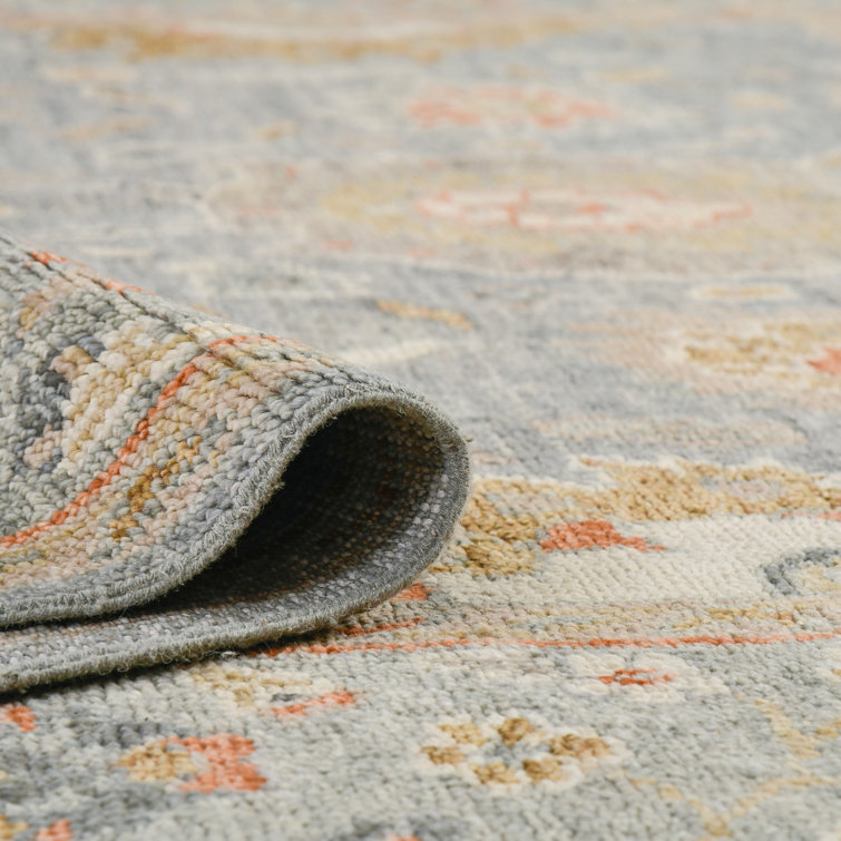Gray Hand-Knotted Wool Floral 10' x 14' Area Rug