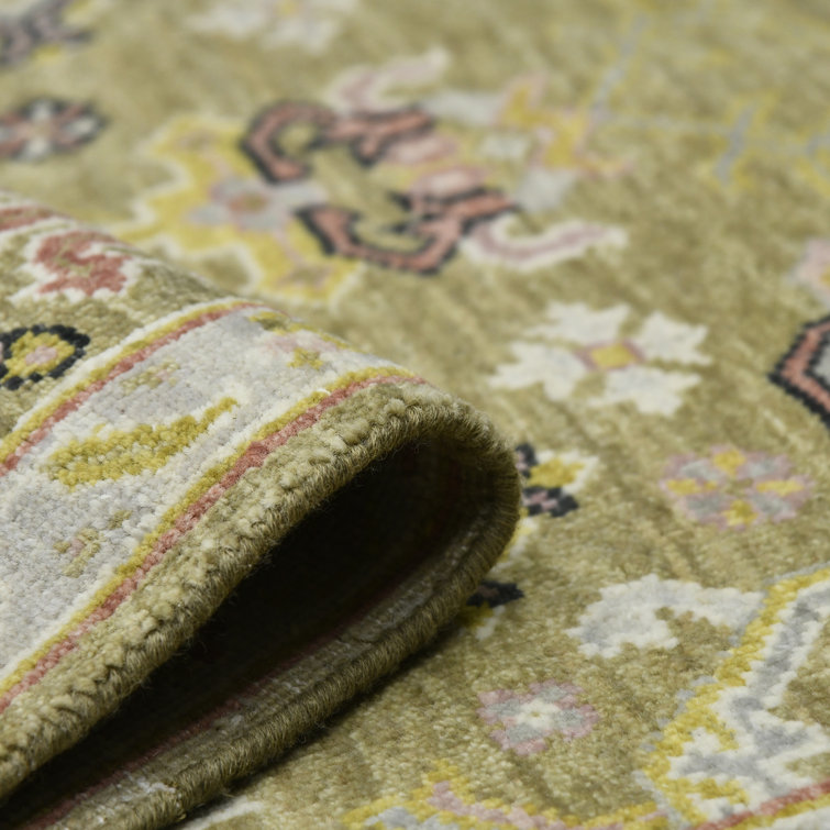 Bristol Gold Hand-Knotted Wool Area Rug 8' x 10'