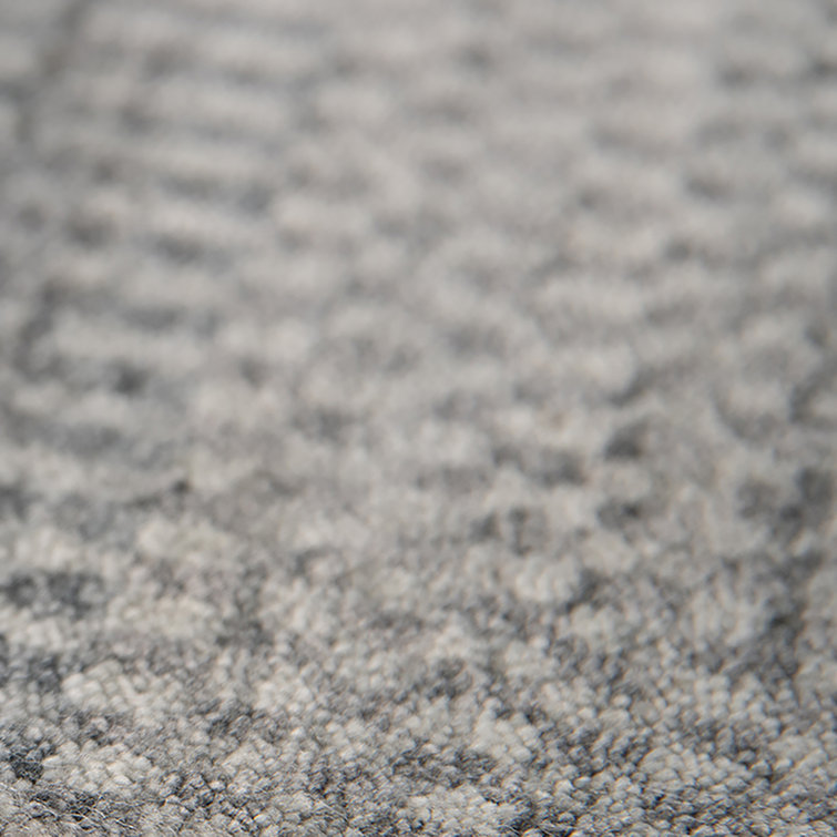 Elegant Silver 8' x 10' Hand-Knotted Wool & Viscose Area Rug