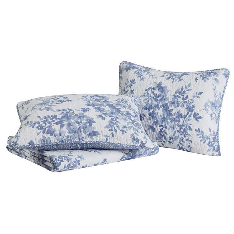 Philomena Twin White and Blue Reversible Cotton Quilt Set