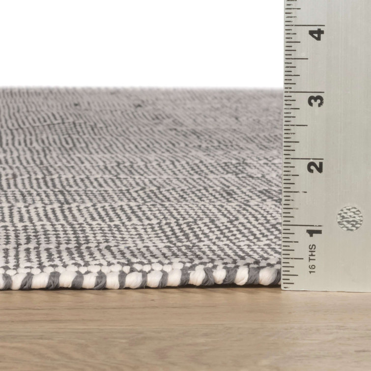 Modern Striped Handwoven 6' x 9' Gray Indoor/Outdoor Rug