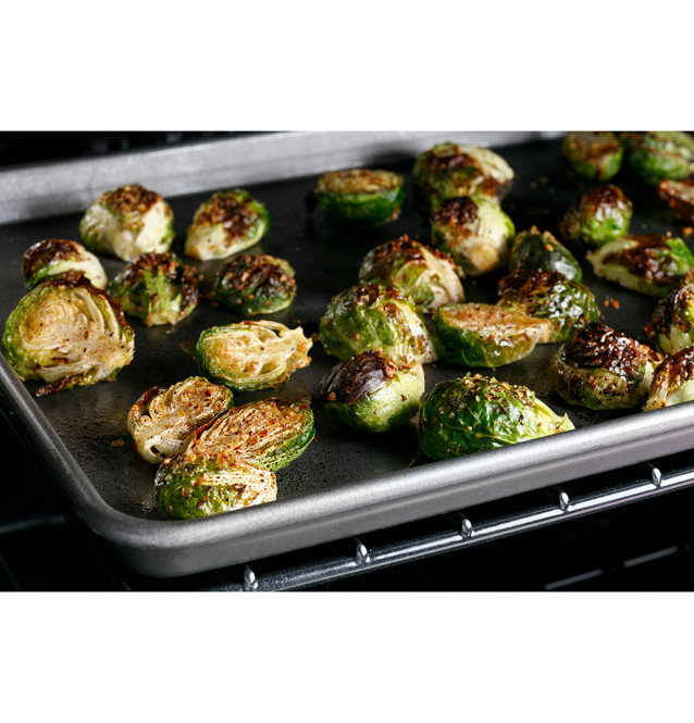 Matte White 30" Smart Double-Oven Induction Range with Convection