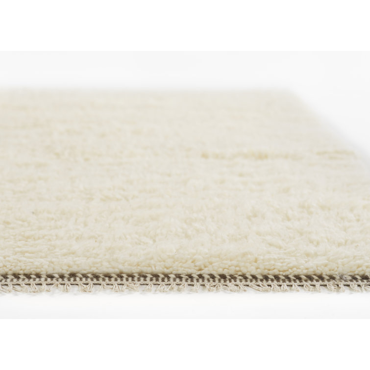 Ivory Handwoven Wool Shag Rug with Tassel Fringe, 5 ft x 8 ft