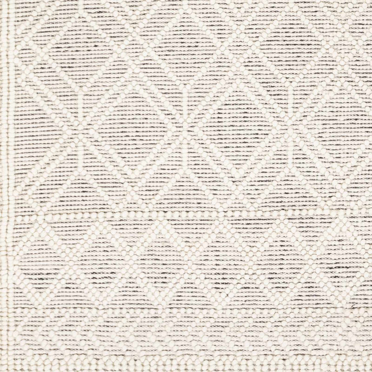 Ivory Diamond Handwoven Wool Rectangular Rug 8'10" x 12'