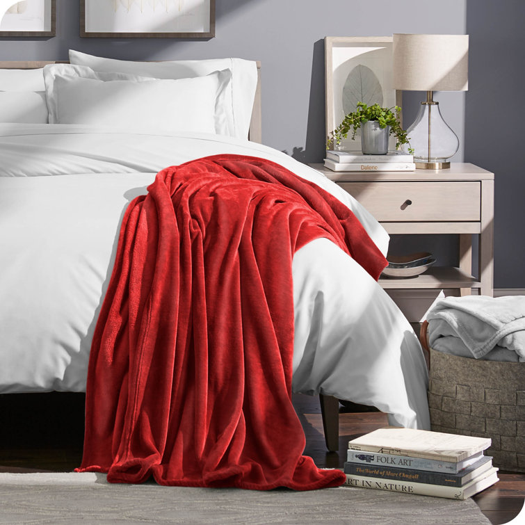 Luxurious King-Sized Red Microplush Fleece Throw Blanket