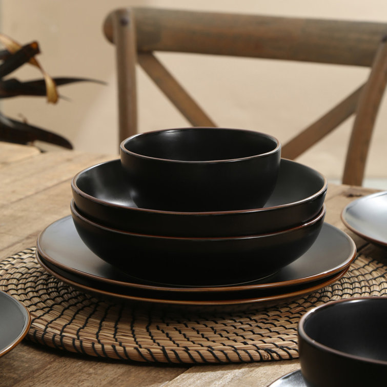 Black and White Ceramic 16-Piece Dinnerware Set with Gold Detailing