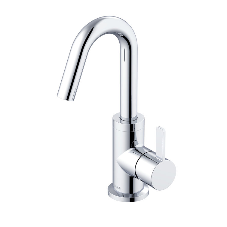Polished Chrome Single Handle Lavatory Faucet with Drain Assembly