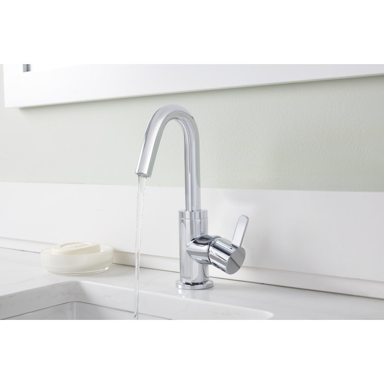 Polished Chrome Single Handle Lavatory Faucet with Drain Assembly