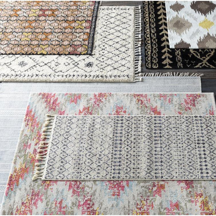 Chatham Square 94" Gray Braided Shag Synthetic Area Rug