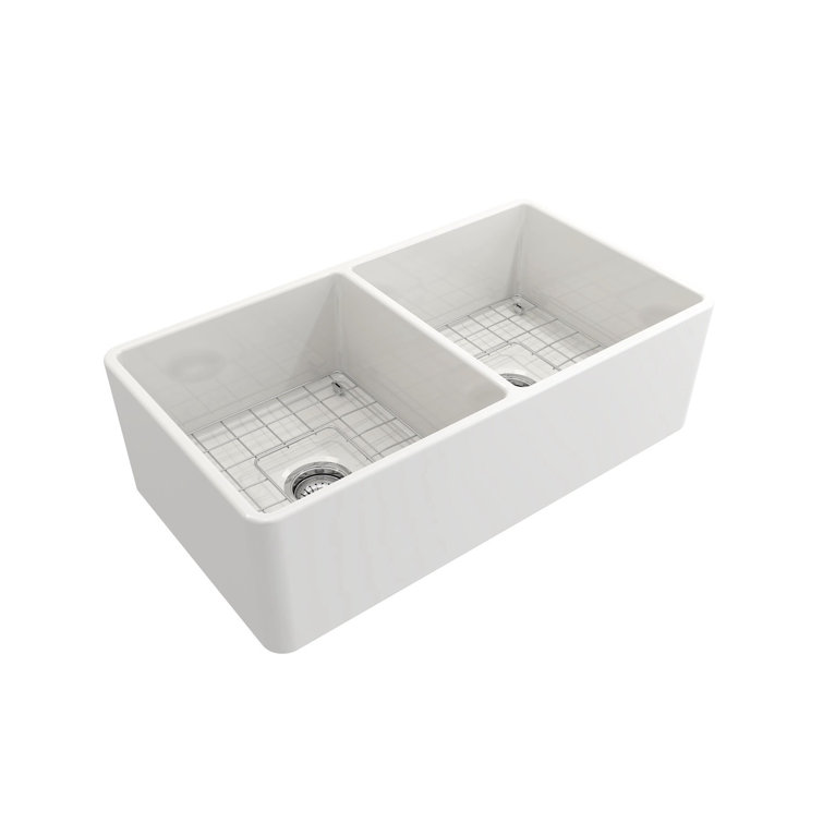 33'' White Fireclay Double Bowl Farmhouse Sink