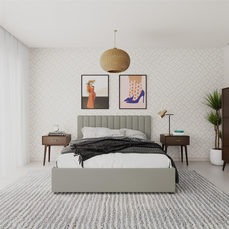 Light Gray Queen Upholstered Platform Bed with Storage Drawers