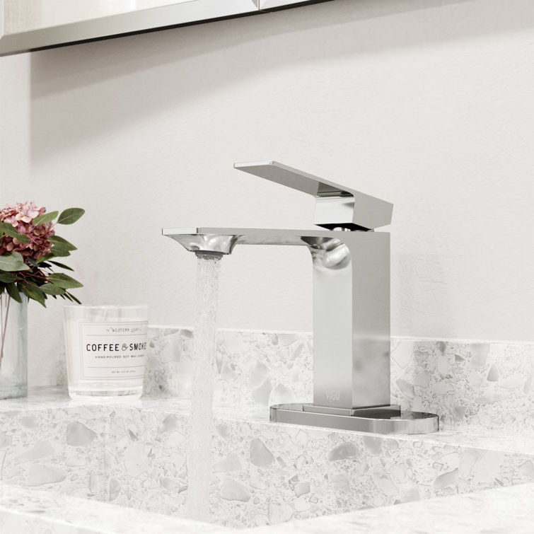 Modern Black Brass Single-Handle Bathroom Faucet with Eco-Friendly Design