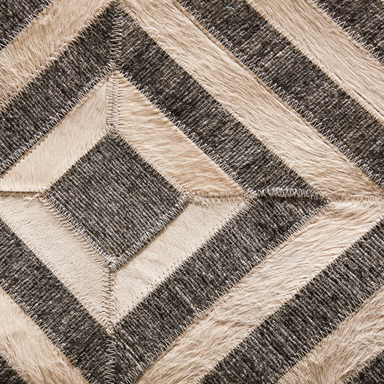 Charcoal & Ivory Geometric Handmade Wool-Blend 9'3" x 13' Rug