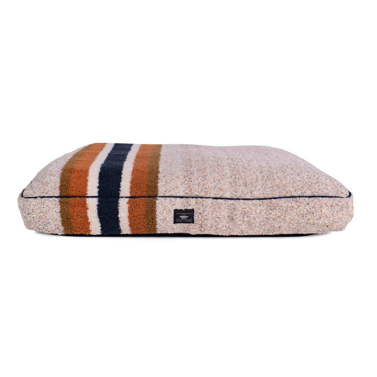 Large Oatmeal Shearling Berber Pillow Dog Bed