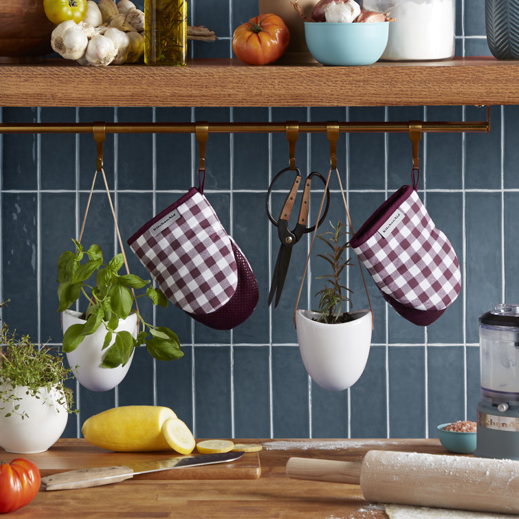 Milkshake Tan Gingham Silicone Mini Oven Mitt Set