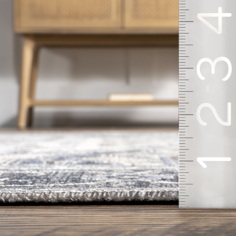 Light Gray Synthetic Washable Rectangular Area Rug with Fringed Ends