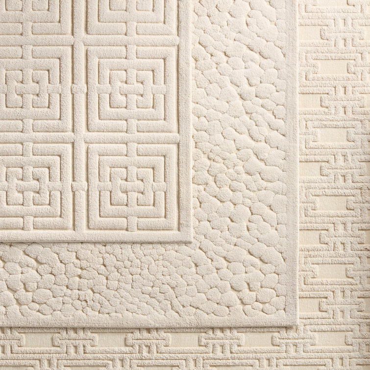 Cream Geometric Chenille Rectangular Area Rug 7'9" x 10'