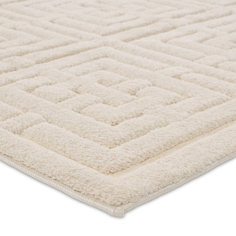 Cream Geometric Chenille Rectangular Area Rug 7'9" x 10'