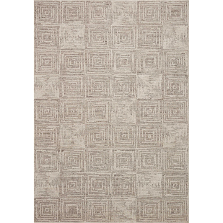 Handmade Gray Geometric Stain-Resistant Synthetic Rug 6'7" x 9'3"