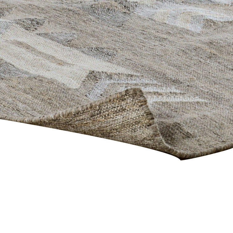 Gray and White Rectangular Handwoven Synthetic Area Rug 9' x 12'