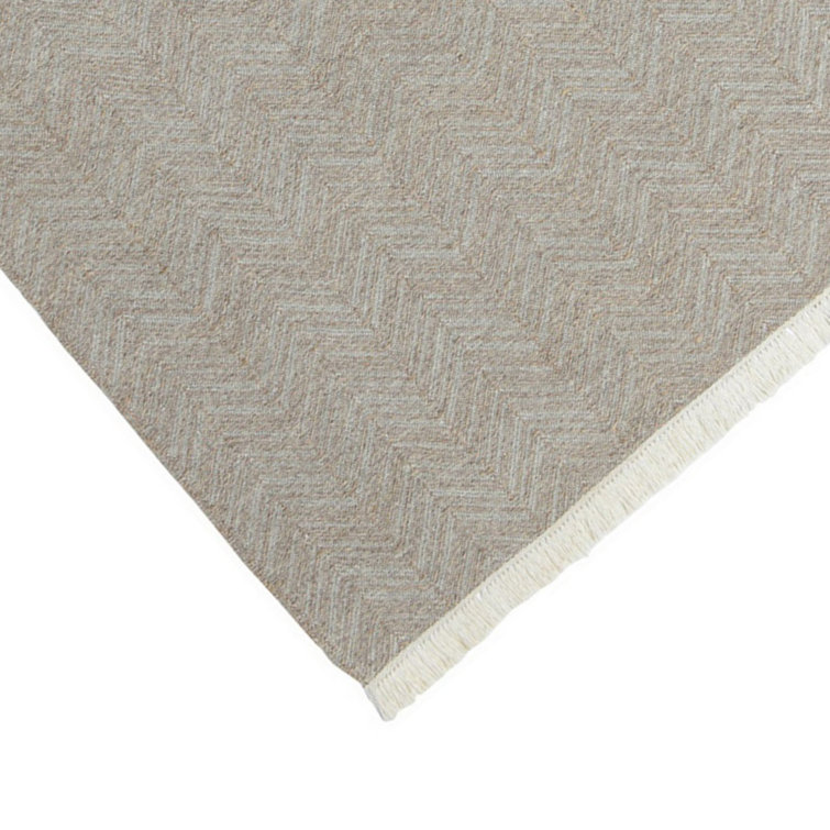 Dune Gray Herringbone Flat Woven 5' x 8' Indoor/Outdoor Rug
