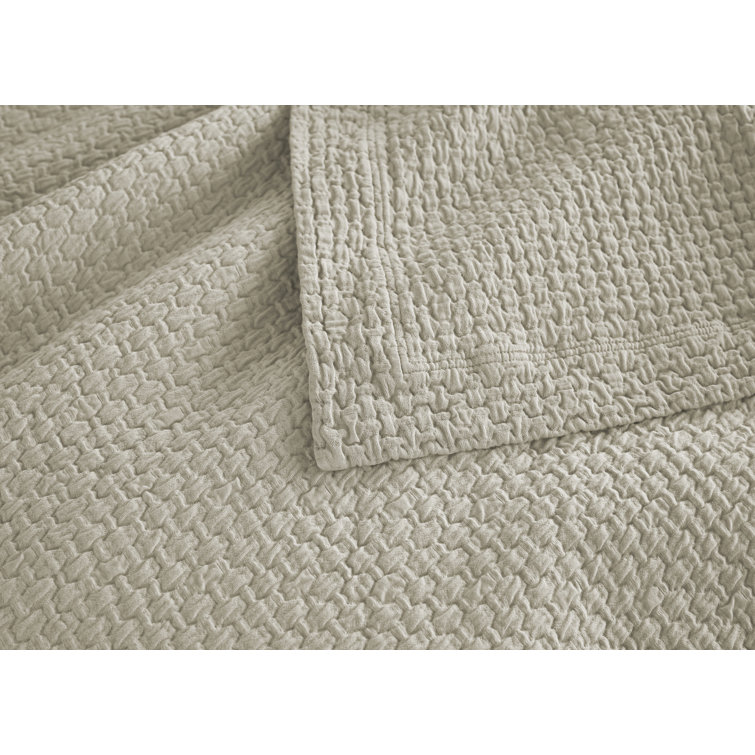 Linen Twin Cotton Matelassé Basket Weave Coverlet