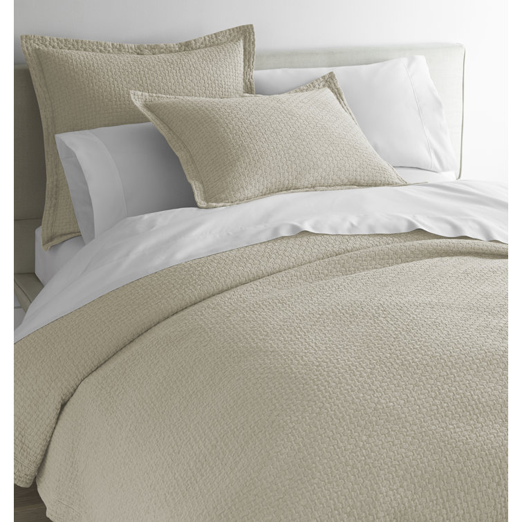 Linen Twin Cotton Matelassé Basket Weave Coverlet