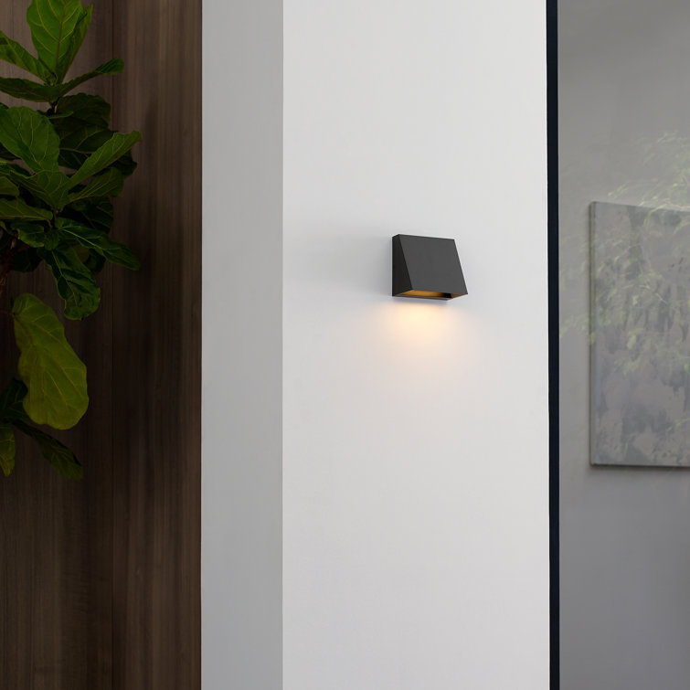 Silver Aluminum Dimmable LED Outdoor Wall Mount Light