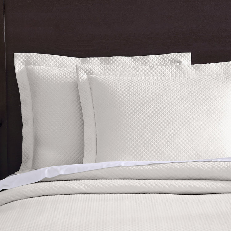Ivory Queen Diamond Quilted Egyptian Cotton Coverlet Set