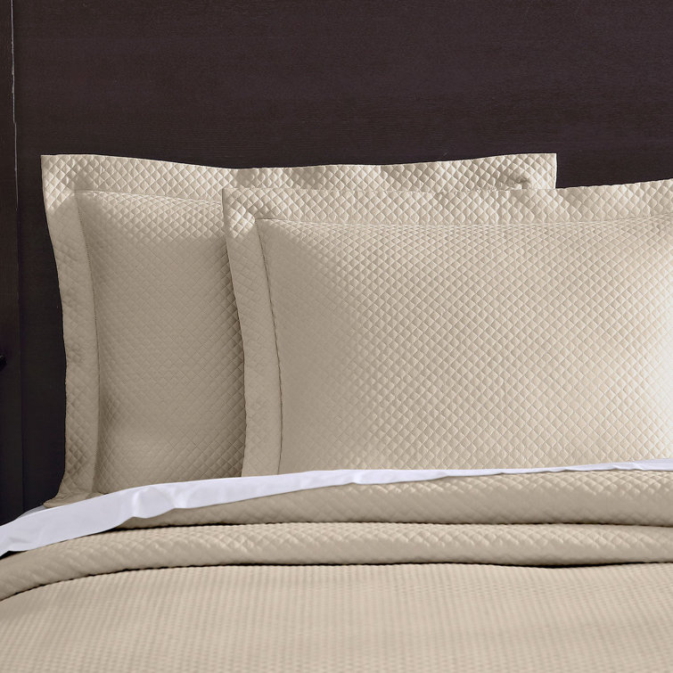 King White Cotton Reversible Diamond Quilted Coverlet Set