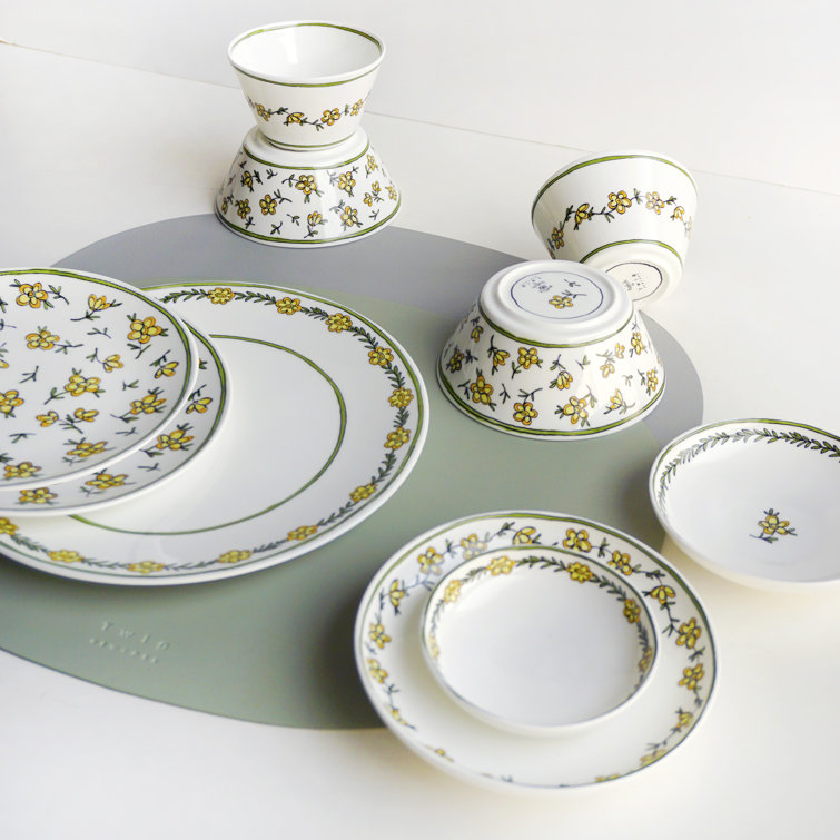 Daisy Chain Floral Ceramic Dessert Bowl