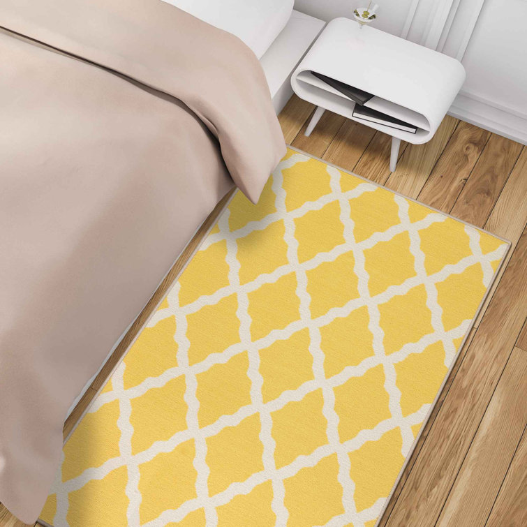 Yellow and White Moroccan Trellis Washable Kids Rug