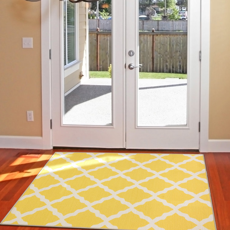 Yellow and White Moroccan Trellis Washable Kids Rug