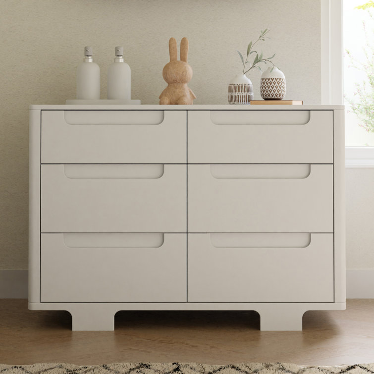 Yuzu Modern White 6-Drawer Dresser with Playful Arched Feet