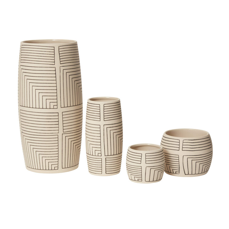 Handcrafted Beige and Black Porcelain Table Vase