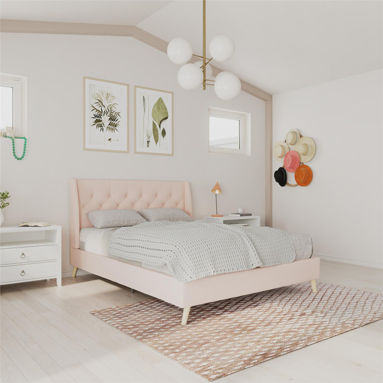 Elegant Gray Linen Upholstered Queen Platform Bed with Tufted Headboard