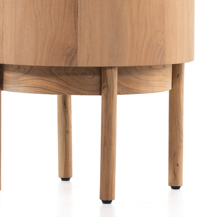 Amber Oak Round Solid Acacia End Table with Natural Finish
