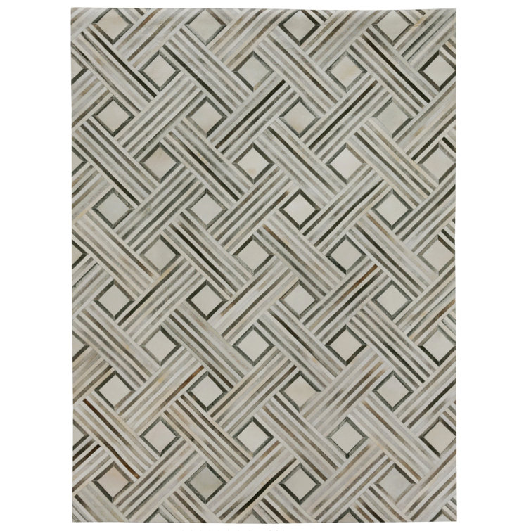 Handmade Ivory Geometric Cowhide Area Rug, 5' x 8'