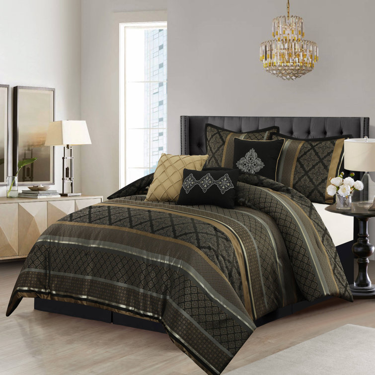 Queen Black and Gold Microfiber 7-Piece Comforter Set