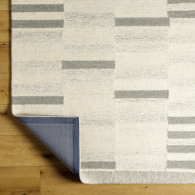 Ivory and Gray Hand-Tufted Wool 5' x 7' Rug