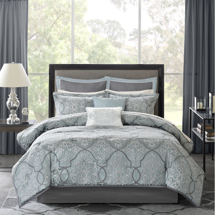 Blue Queen Cotton Jacquard 12-Piece Bedspread Set