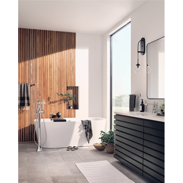 Polished Nickel Single Hole Transitional Bathroom Faucet with Drain Assembly