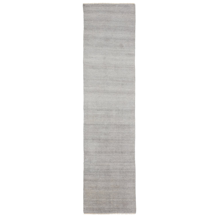 Hand-Knotted Gray Wool 6' x 9' Rectangular Rug