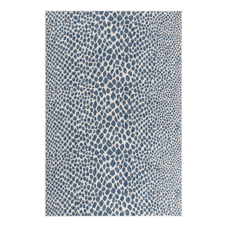 Blue and Ivory Rectangular Outdoor Stain-Resistant Rug 6' x 9'
