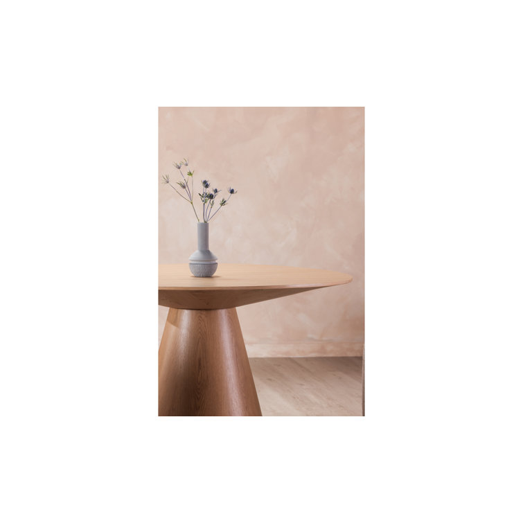 Oak Round Pedestal Dining Table with Gloss Finish