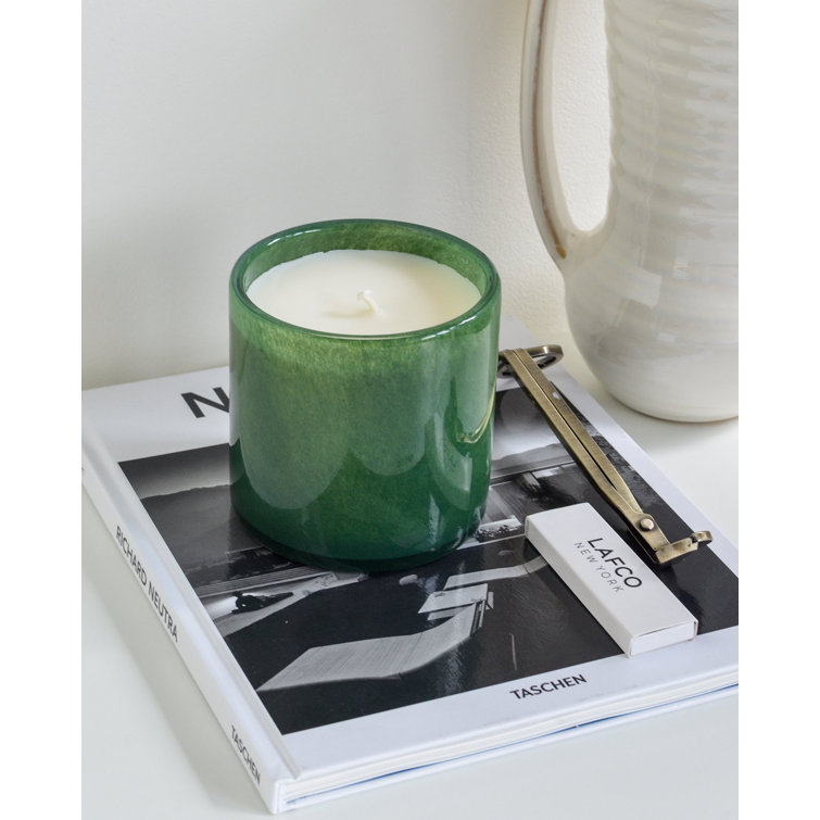 Verdant Breeze Soy Wax Scented Candle with Single Wick