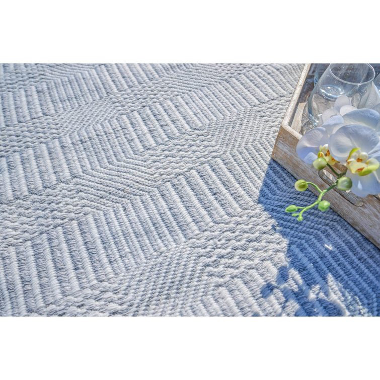 Light Silver Geometric Handmade Synthetic Flatweave Area Rug 8' x 10'