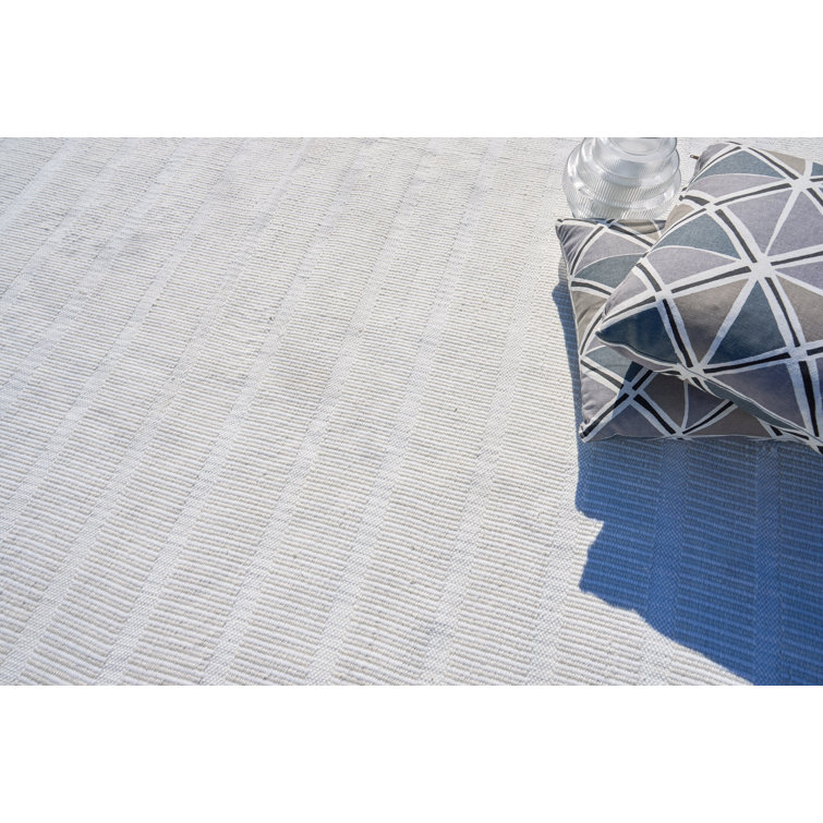 Handwoven Off-White Striped Synthetic Rectangular Rug 2' x 3'