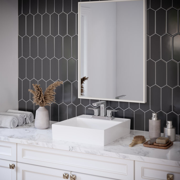 Venda Chrome Dual Handle Centerset Bathroom Faucet with Drain Assembly